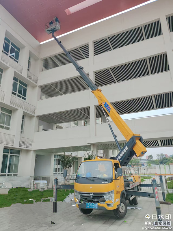 宜昌18米高空作业车出租，操作灵活